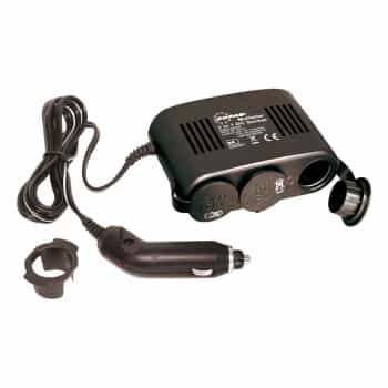 Socket 3-way 12V / 10A