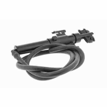 Spray nozzle cleaning fluid, headlight cleaning